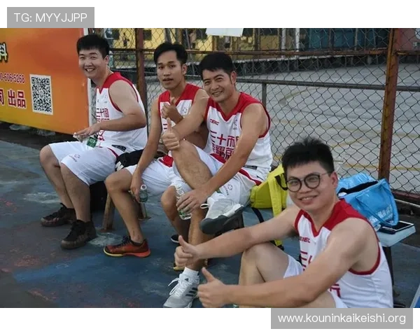 球友会友谊赛赛程赛果怎么写才能体现比赛精彩瞬间和运动精神